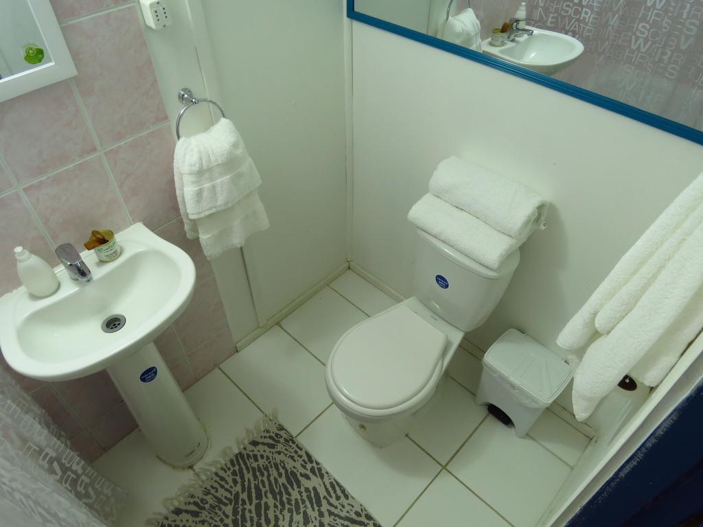 Habitación Triple con baño compartido